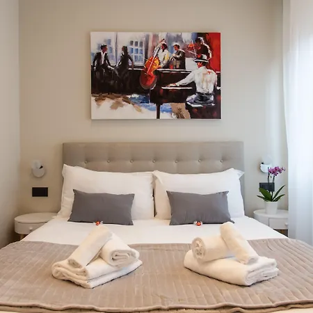 Xxiv Domus Luxury 4* Róma