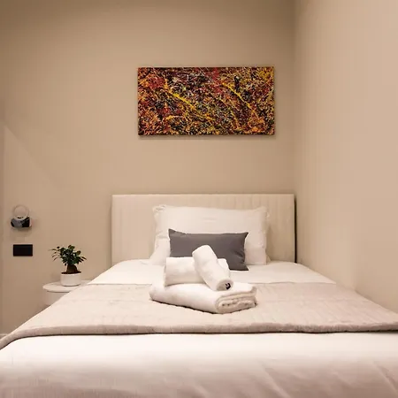 Xxiv Domus Luxury Affittacamere 4*